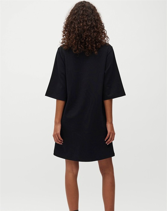 Adika-M Kjole - Black